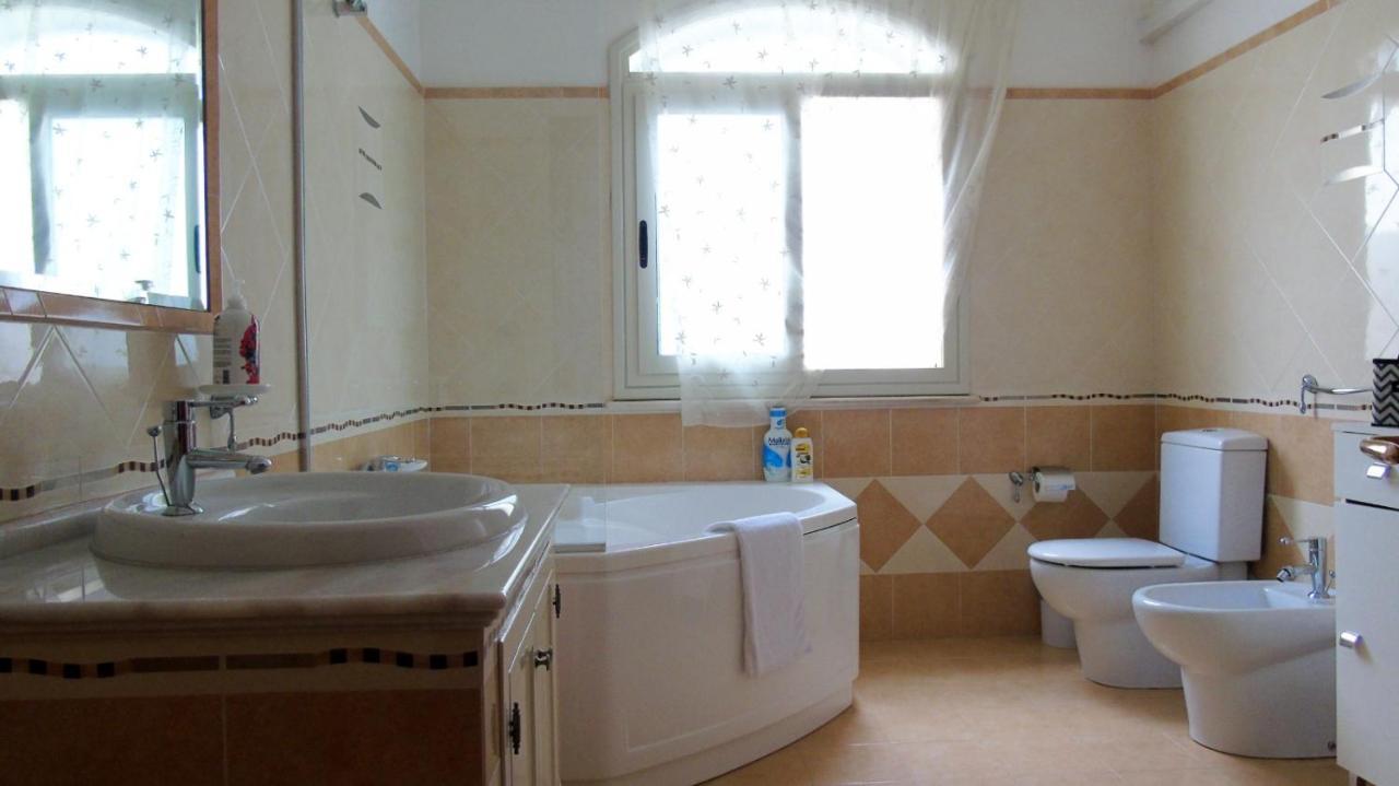 Casa Vacanza Miramare Portopalo Di Capo Passero Bagian luar foto