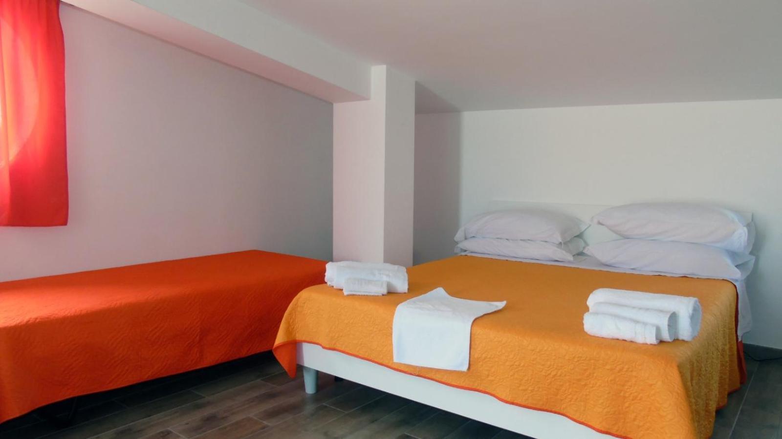 Casa Vacanza Miramare Portopalo Di Capo Passero Bagian luar foto